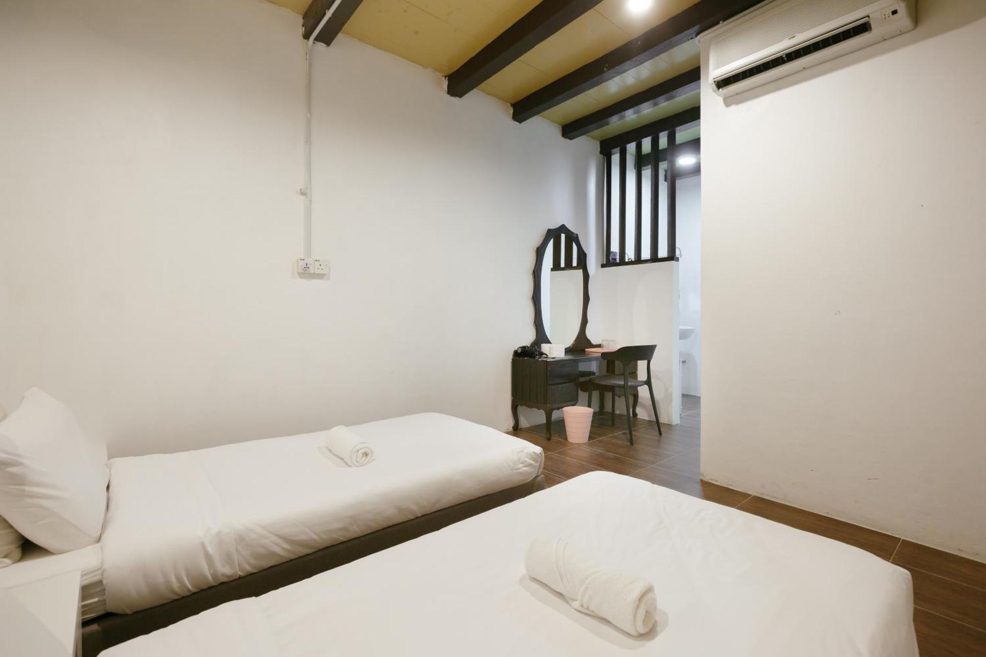 Kangsar Inn 73 Джордж Таун Екстериор снимка