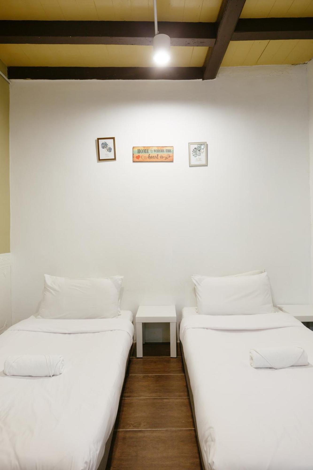 Kangsar Inn 73 Джордж Таун Екстериор снимка