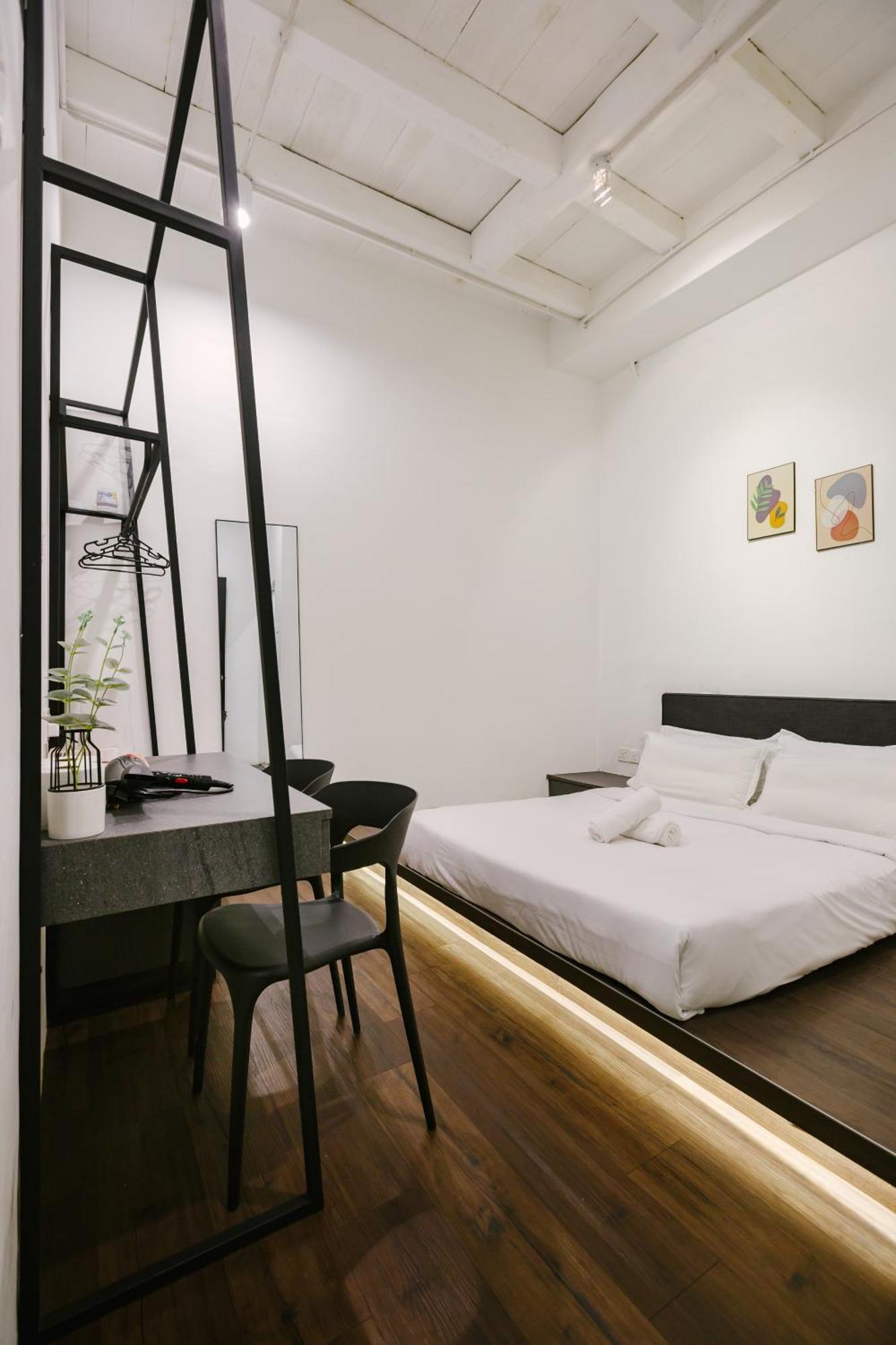 Kangsar Inn 73 Джордж Таун Екстериор снимка